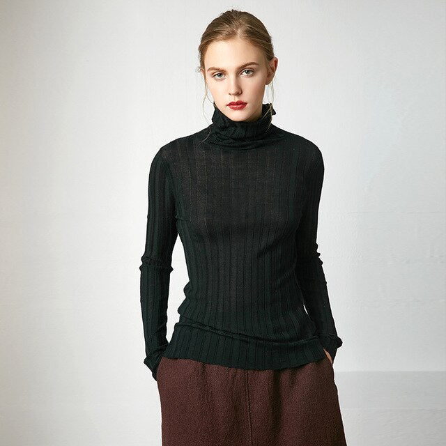 100% PAMIR Wool High-Neck Sweater